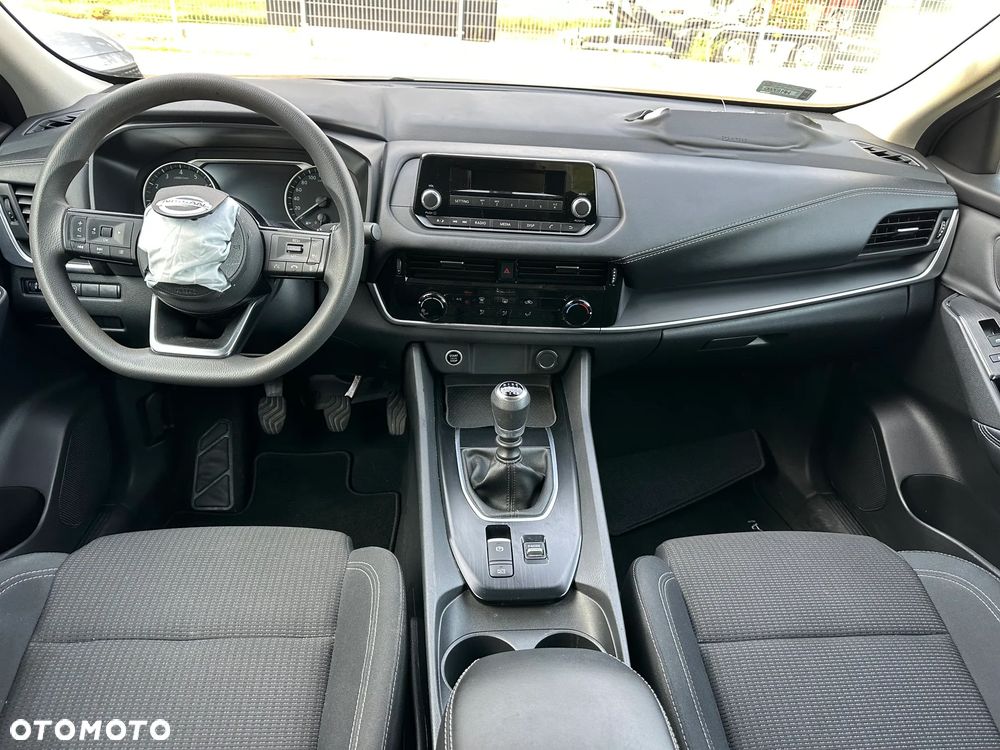 Nissan Qashqai - 10