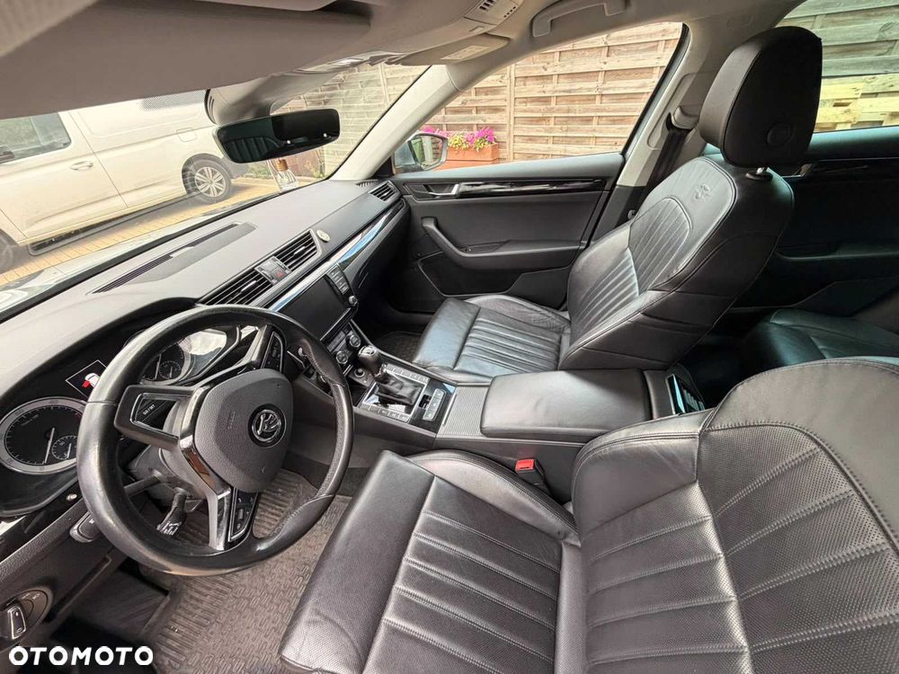Skoda Superb 2016 photo 5