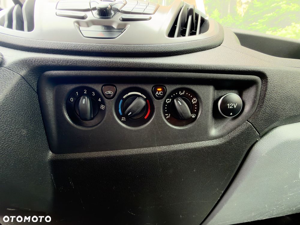Ford TRANSIT - 27