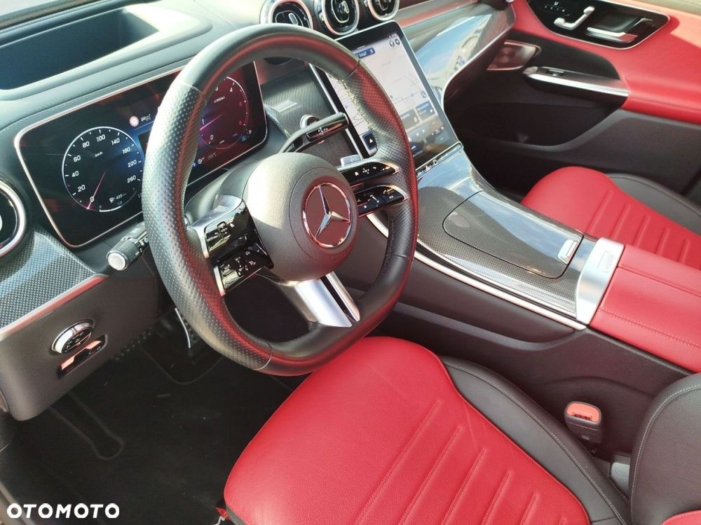 Mercedes-Benz GLC - 11