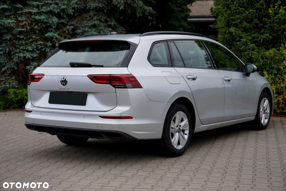 Volkswagen Golf - 9