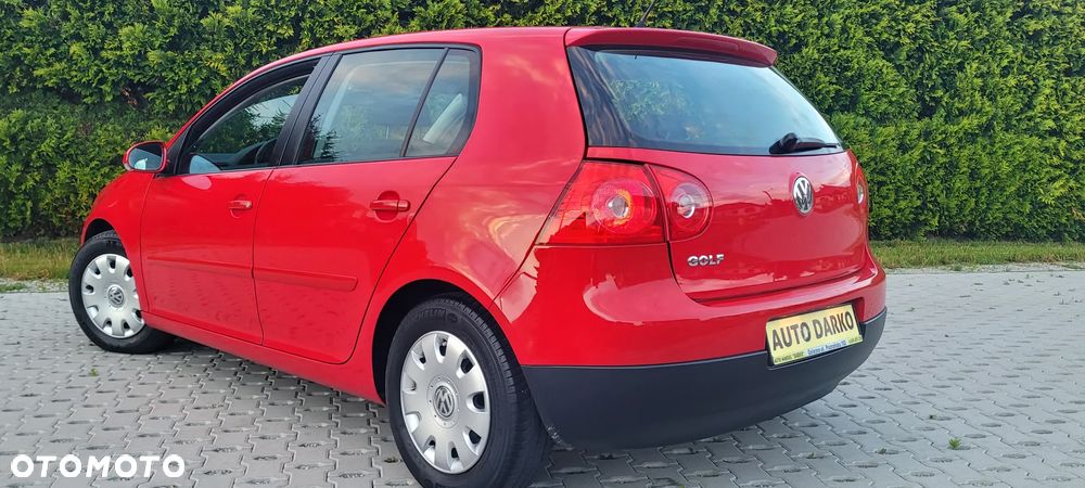 Volkswagen Golf - 4