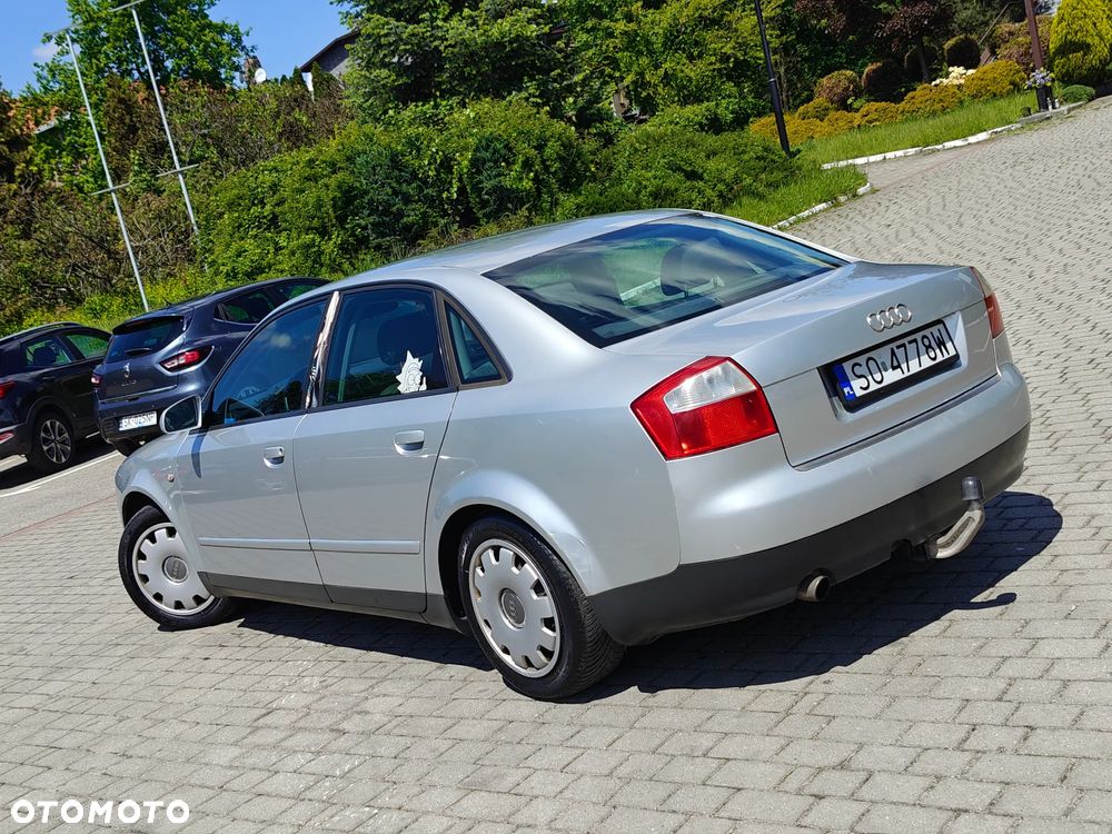 Audi A4 Limousine 1.6 - 2