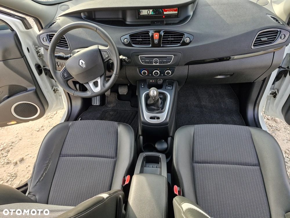 Renault Scenic 1.6 16V Confort Authentique - 19