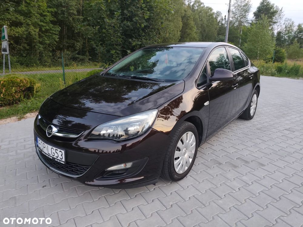 Opel Astra IV 1.6 Active EU6 - 1