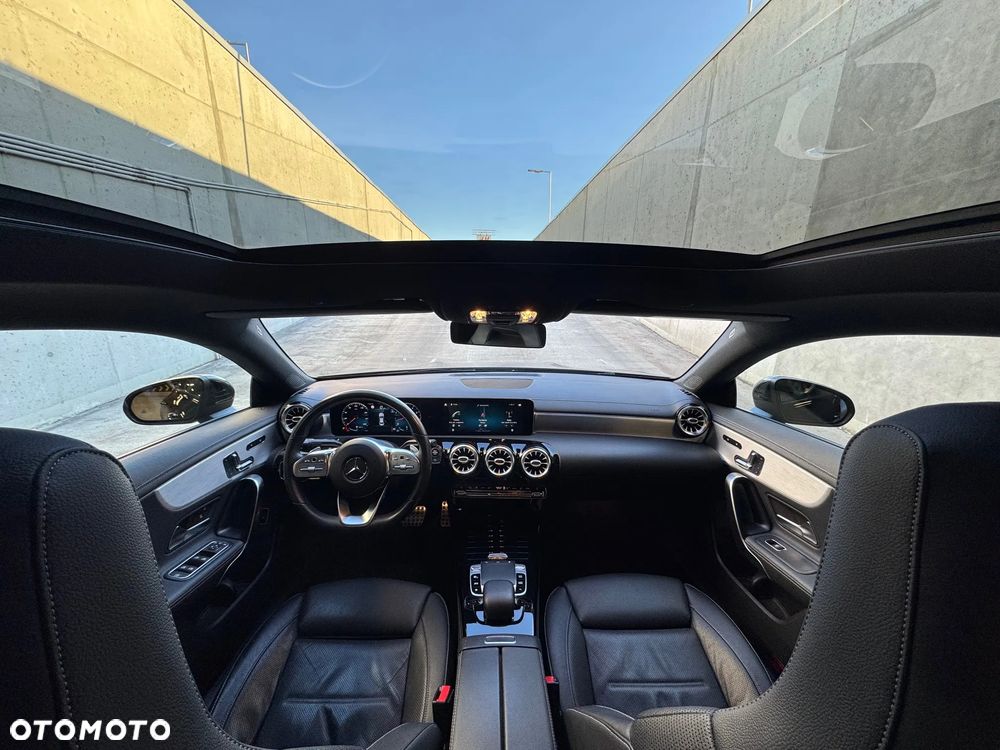 Mercedes-Benz CLA 250 AMG Line 7G-DCT - 11