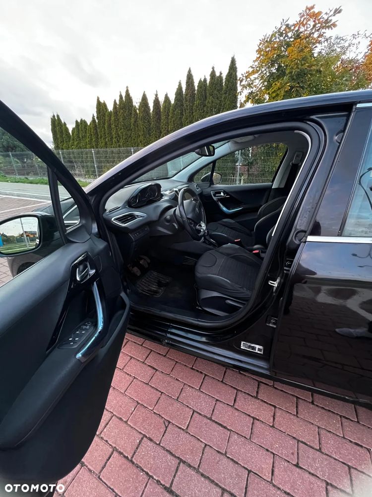 Peugeot 208 1.4 HDi Business Line - 9