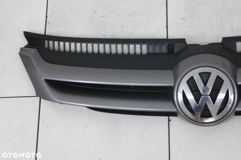 GRILL ATRAPA CHŁODNICY VW GOLF PLUS 2005R- 5M0853655A - 2