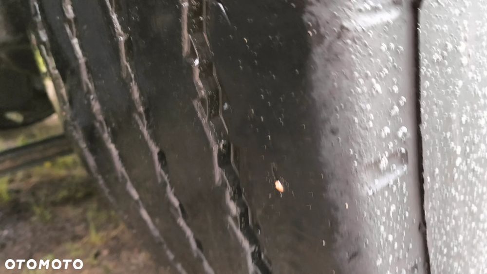 Volvo FM330 6x2 - 13