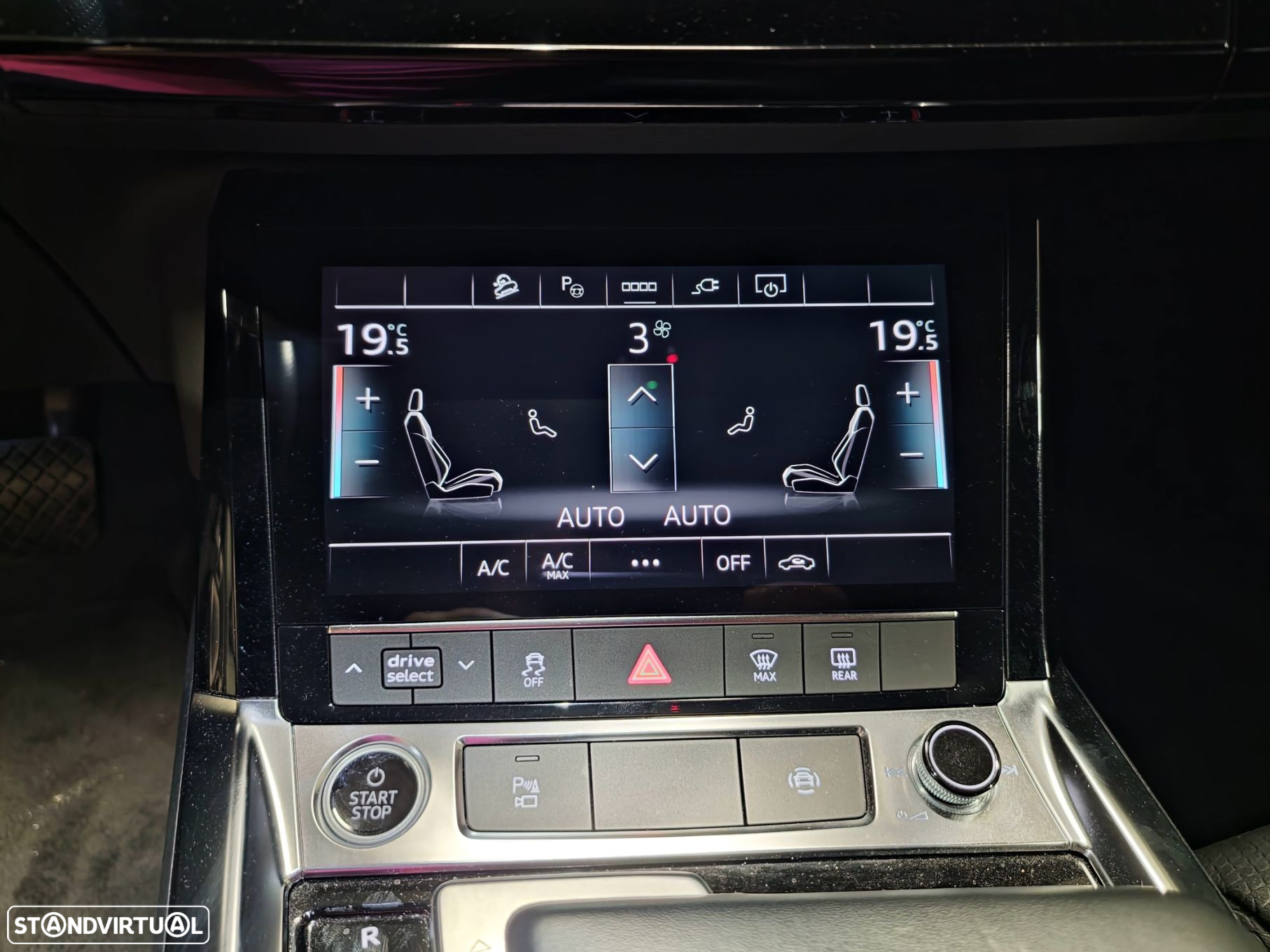 Audi e-tron 55 quattro S line - 31