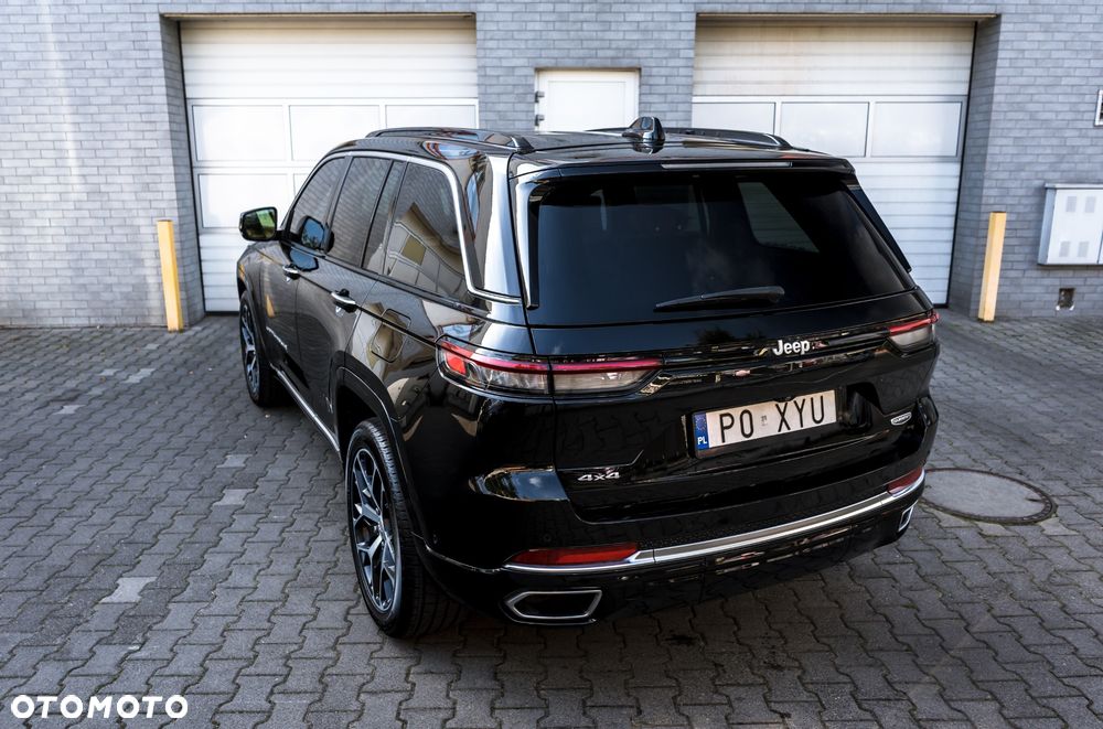Jeep Grand Cherokee - 34