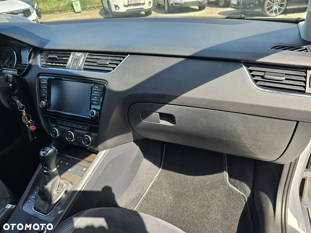 Skoda Octavia 2.0 TDI 4x4 DSG Scout - 36