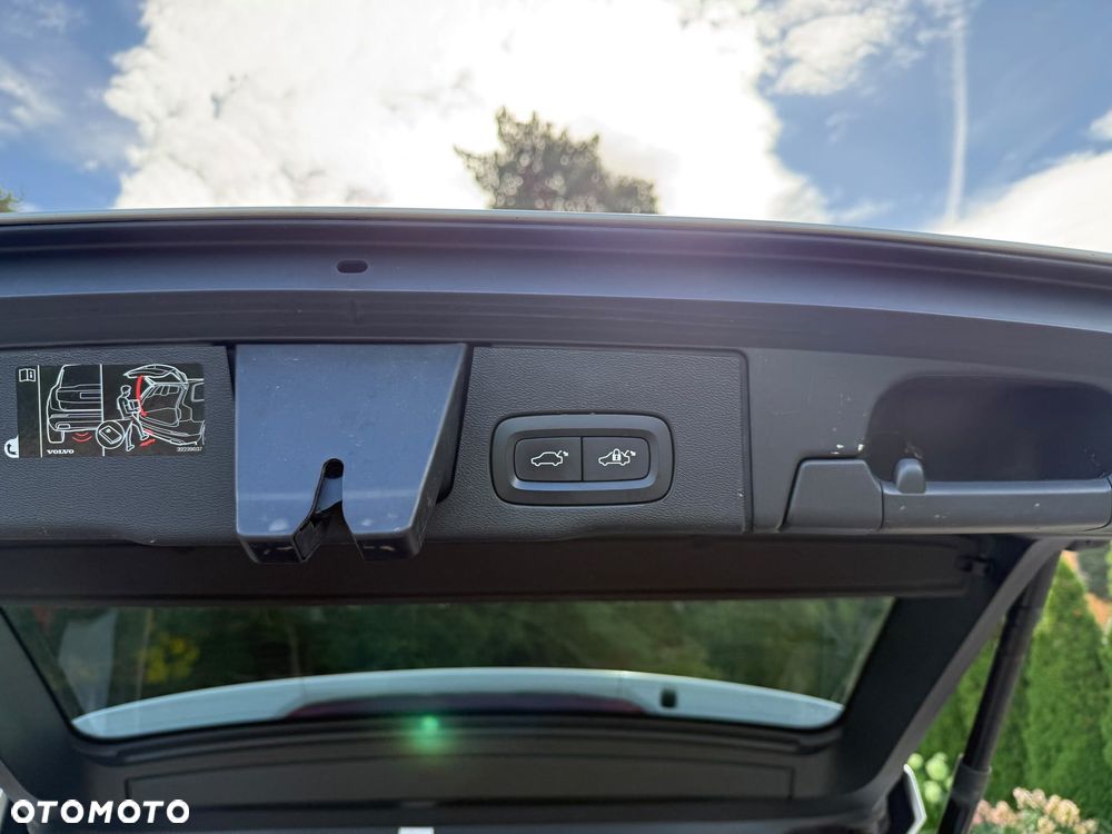 Volvo XC 60 - 6