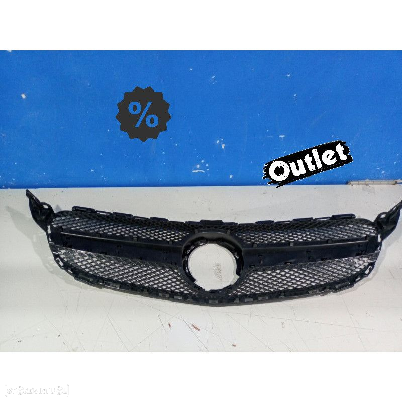 C030021C1 GRELHA FRONTAL MERCEDES W205 FACELIFT 18- LOOK AMG PRETO BRILHANTE - 4