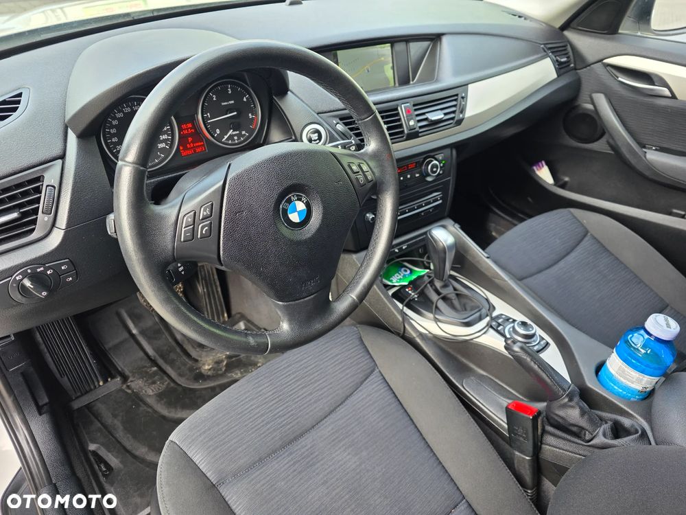 BMW X1 sDrive18d - 9