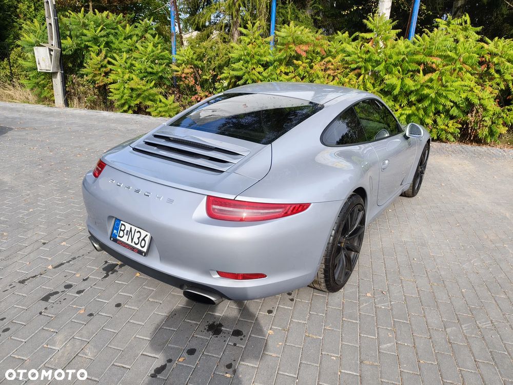 Porsche 911 Carrera 4 PDK - 14