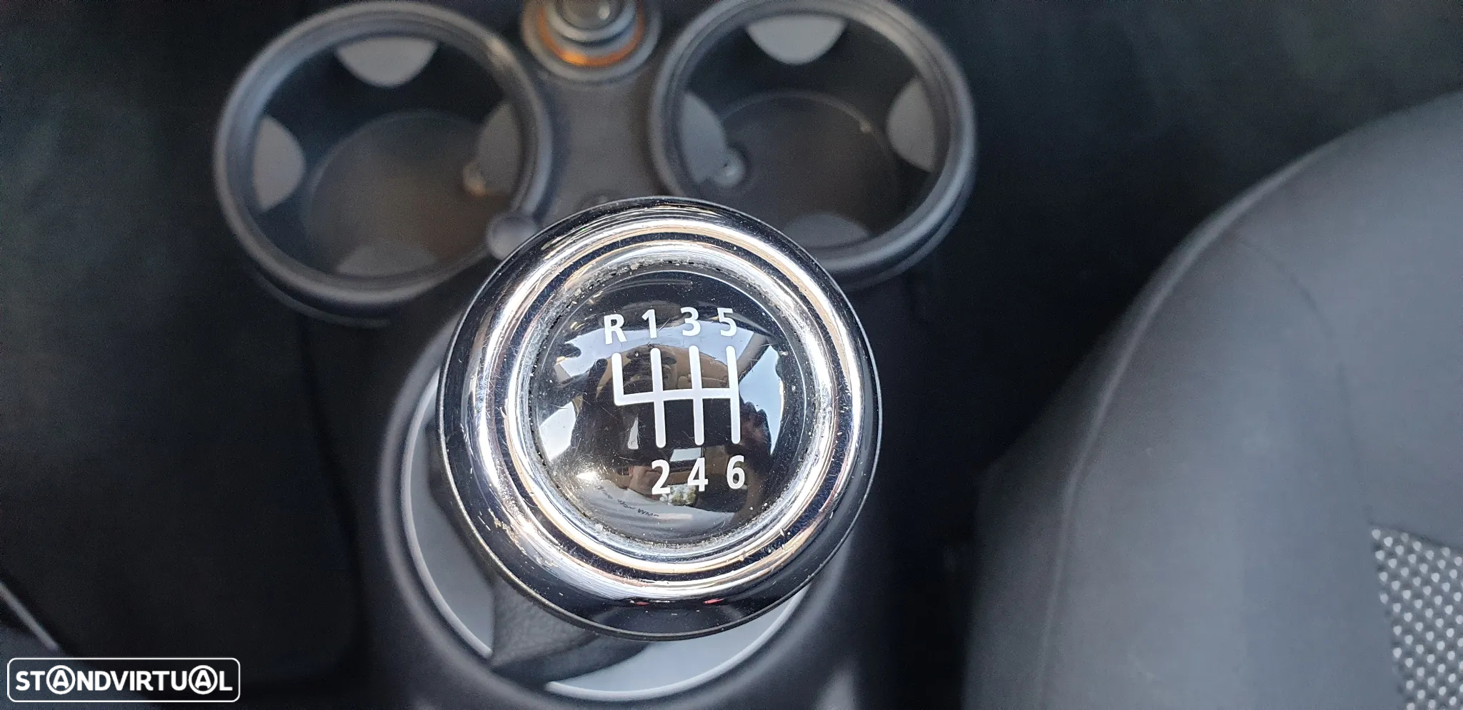 MINI 3 Portas One D - 26