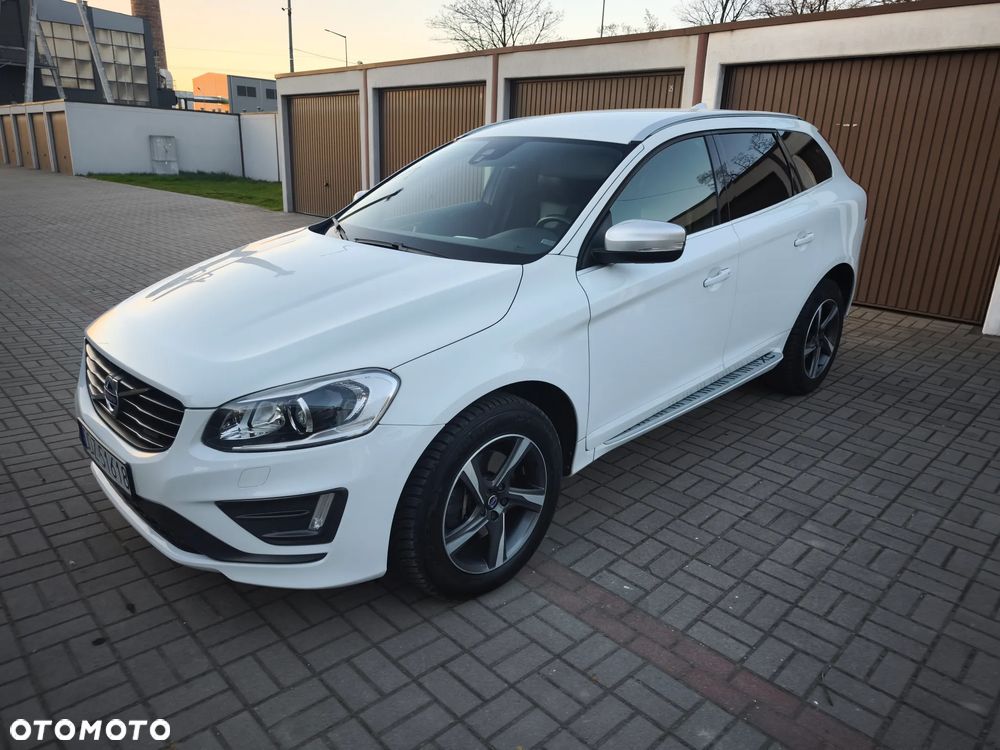 Volvo XC 60 D4 Geartronic Summum - 1