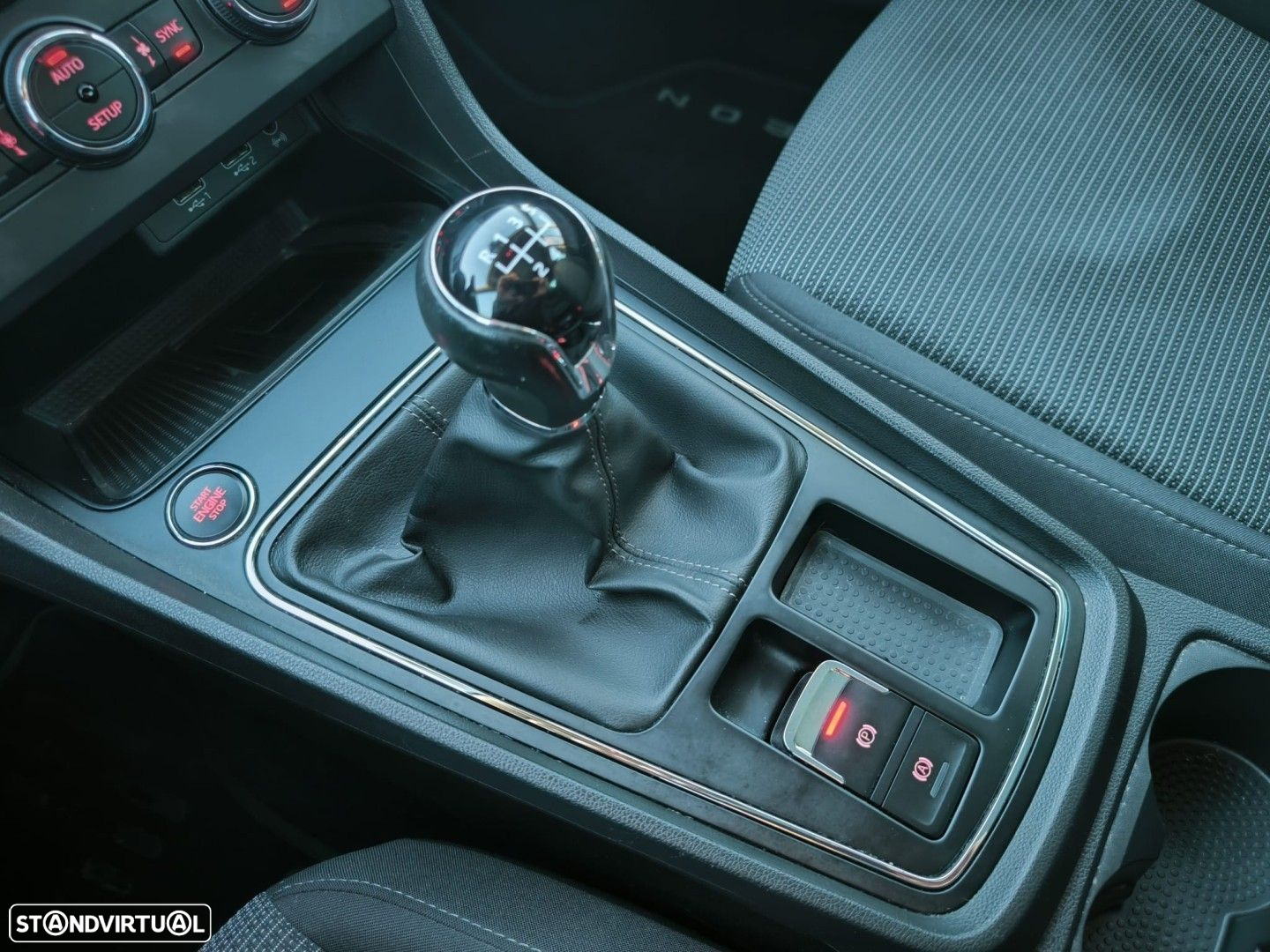 SEAT Leon 1.6 TDI Style S/S - 20