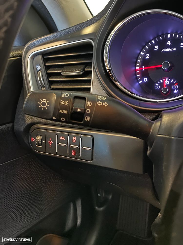 Kia Ceed 1.0 T-GDI 120 OPF Nightline Edition - 31