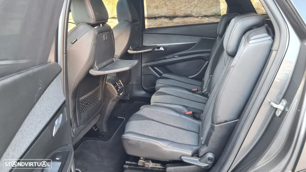 Peugeot 5008 - 40