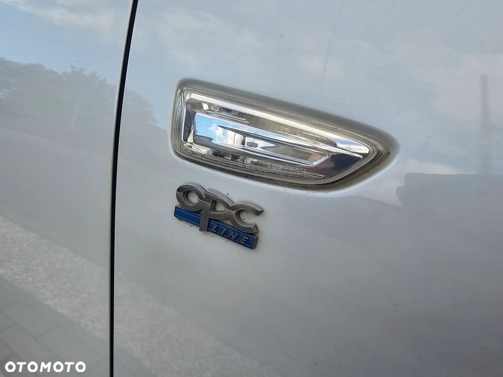 Opel Insignia 2.0 BiTurbo 4x4 Exclusive - 26