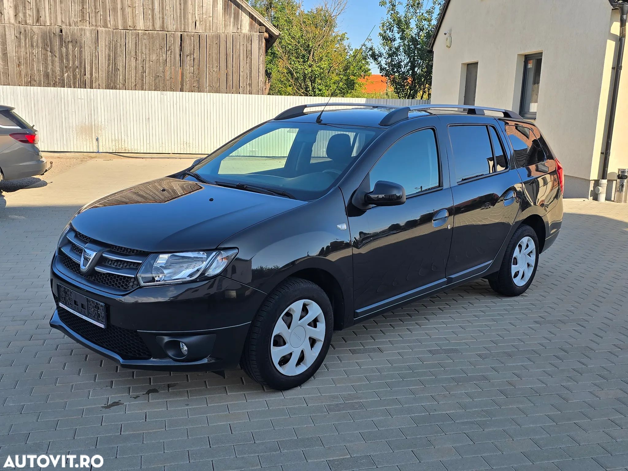 Dacia Logan MCV 1.2 16V 75 Ambiance - 1
