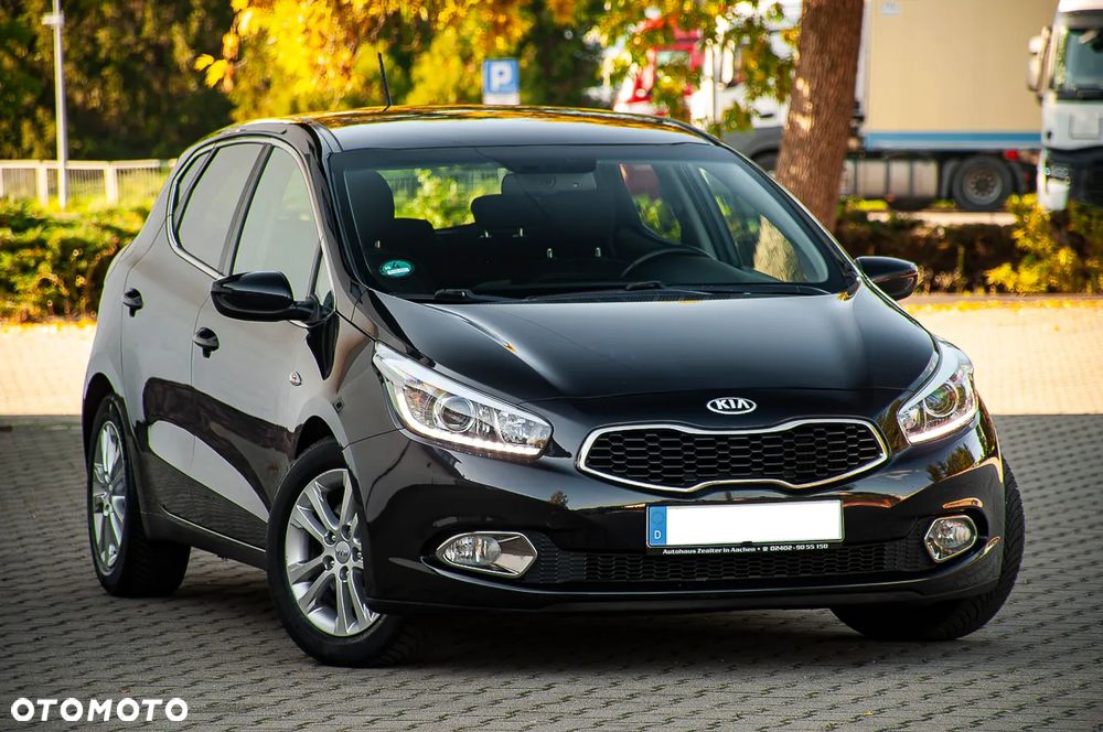 Kia Ceed 1.6 CRDi 128 Spirit - 1
