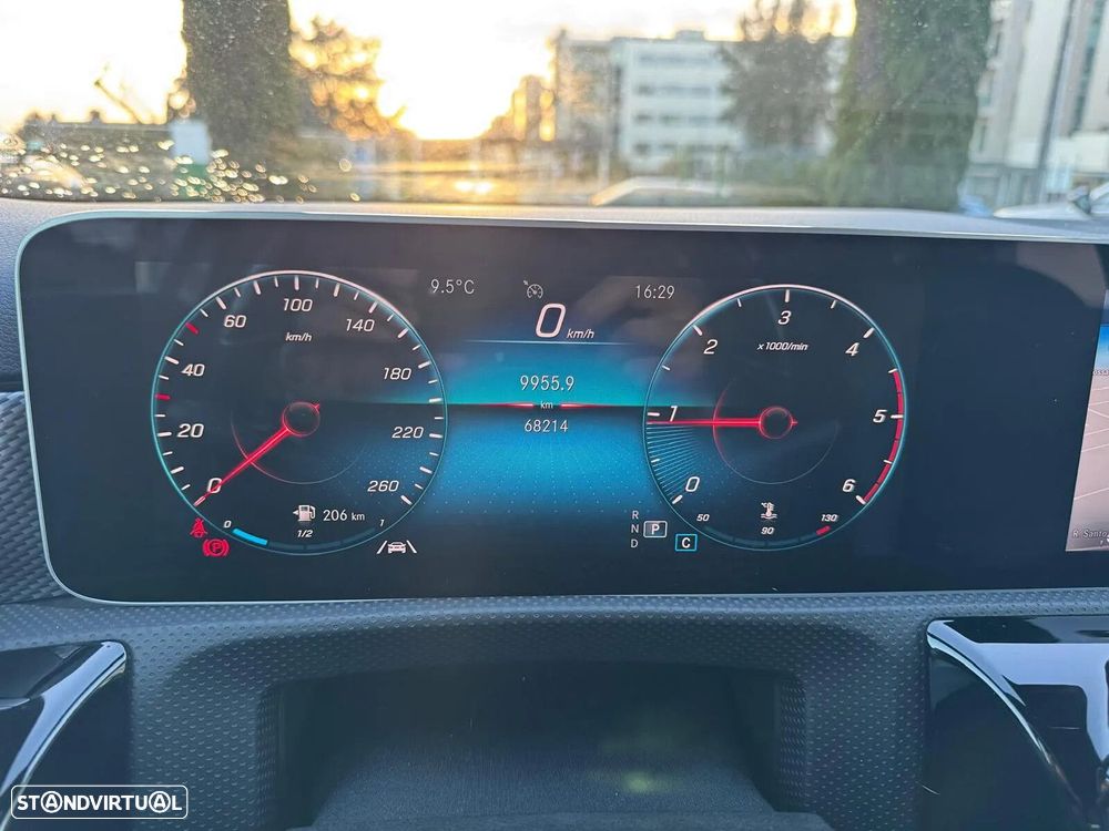 Mercedes-Benz A 180 d Style Plus Aut. - 36