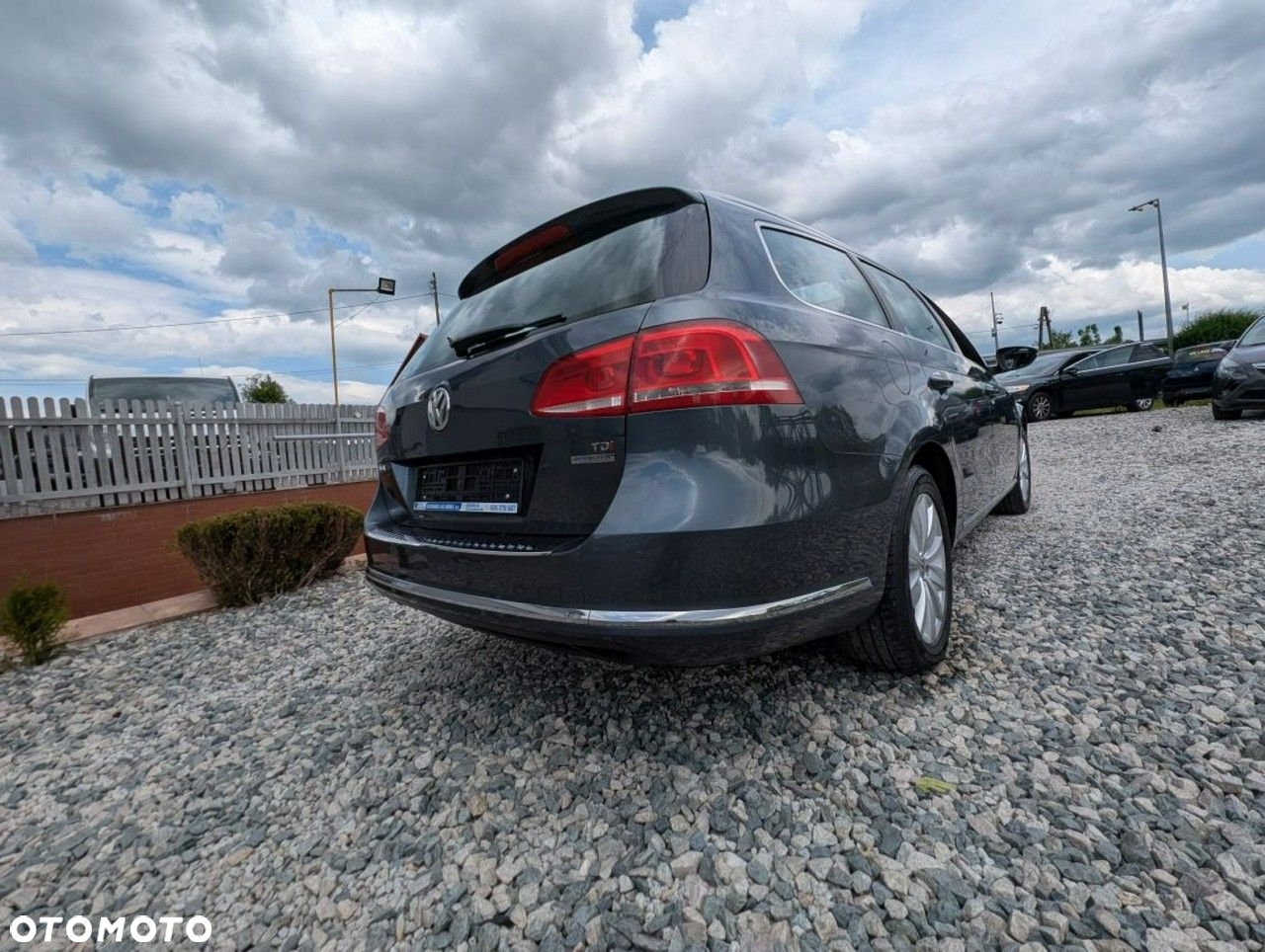 Volkswagen Passat - 5