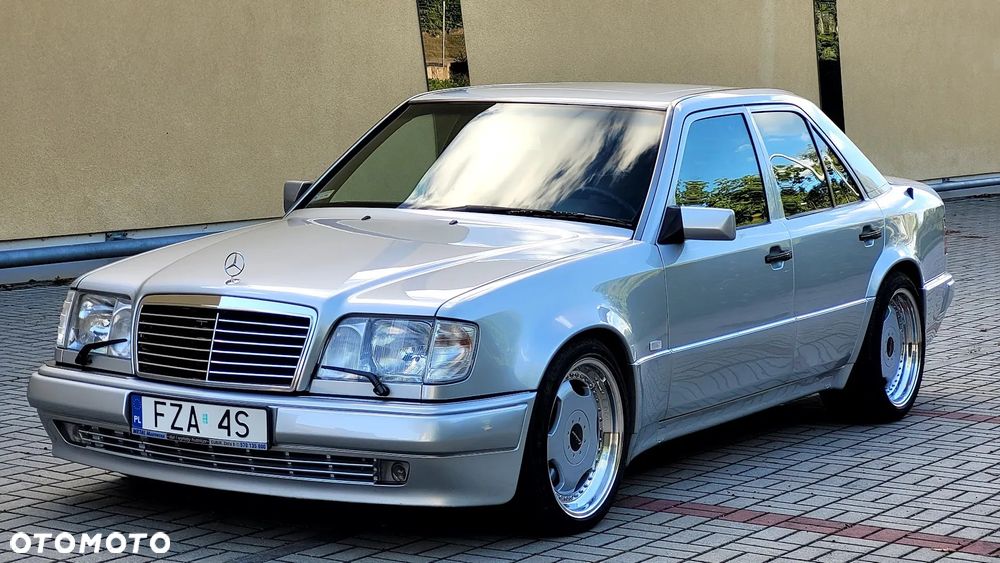 Mercedes-Benz Klasa E - 2