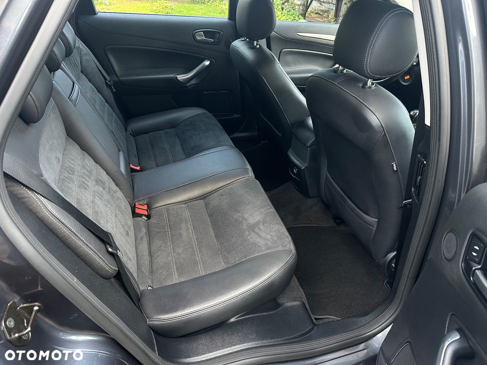 Ford Mondeo 2.0 TDCi Titanium S - 18