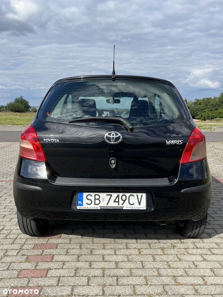 Toyota Yaris 1.3 Automatik Sol - 11