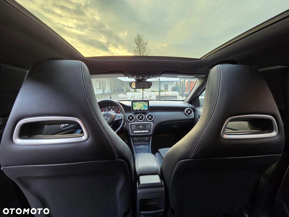 Mercedes-Benz Klasa A 180 d 7G-DCT Urban - 19