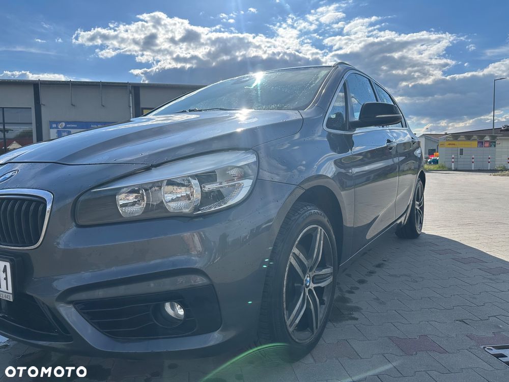 BMW Seria 2 218d Sport Line - 2
