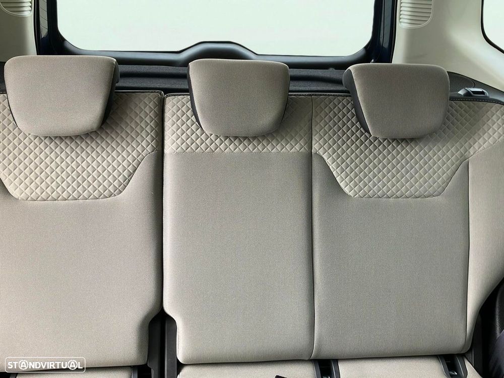 Ford Tourneo Courier 1.0 EcoBoost Titanium - 17