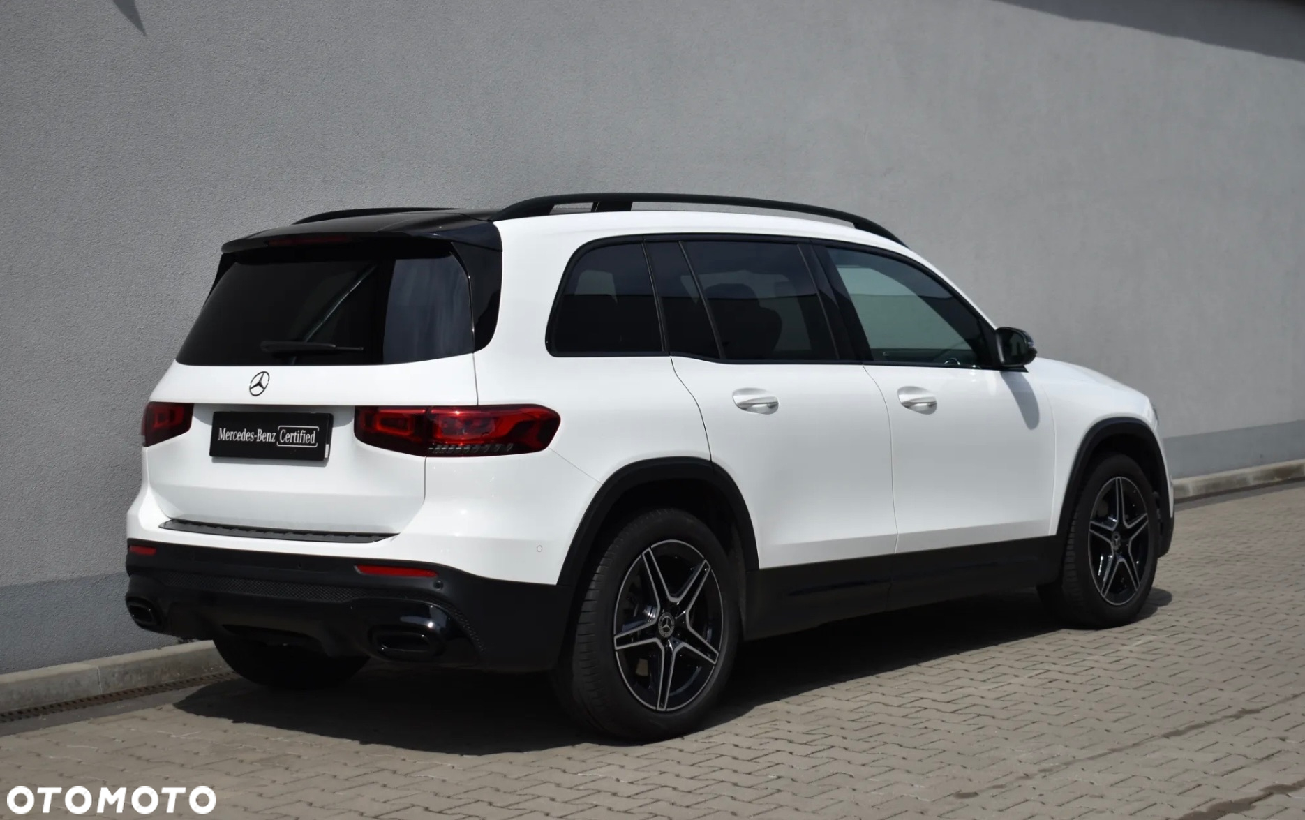 Mercedes-Benz GLB - 3