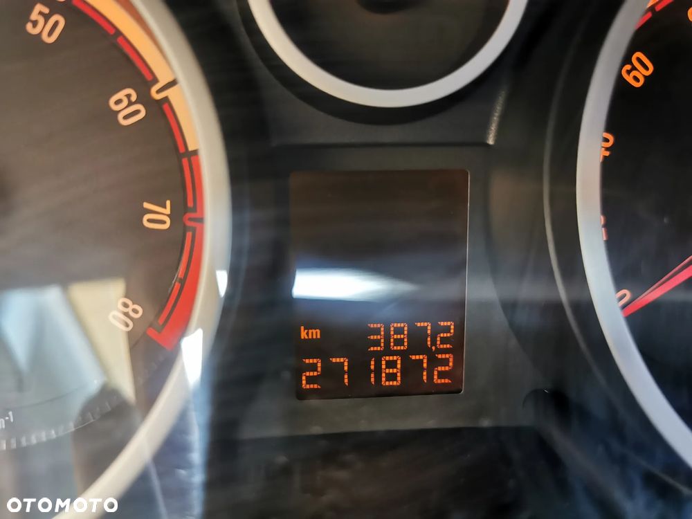 Opel Corsa 1.4 16V Enjoy - 13