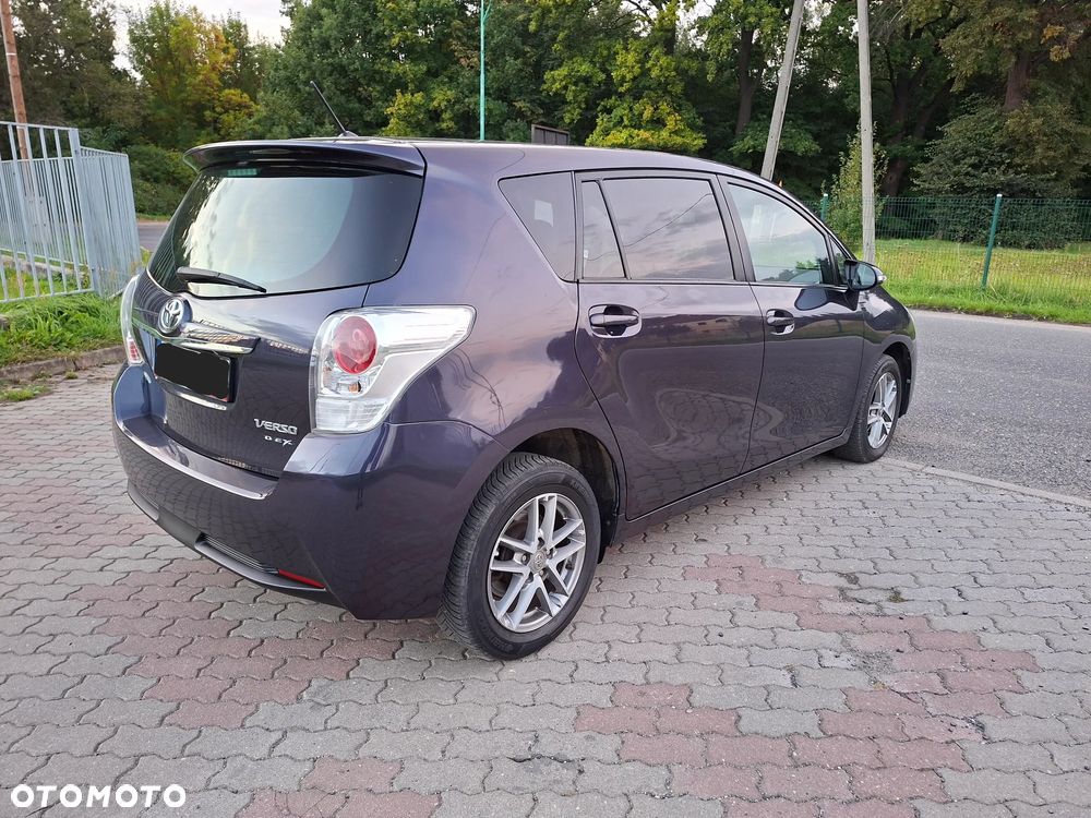 Toyota Verso - 9