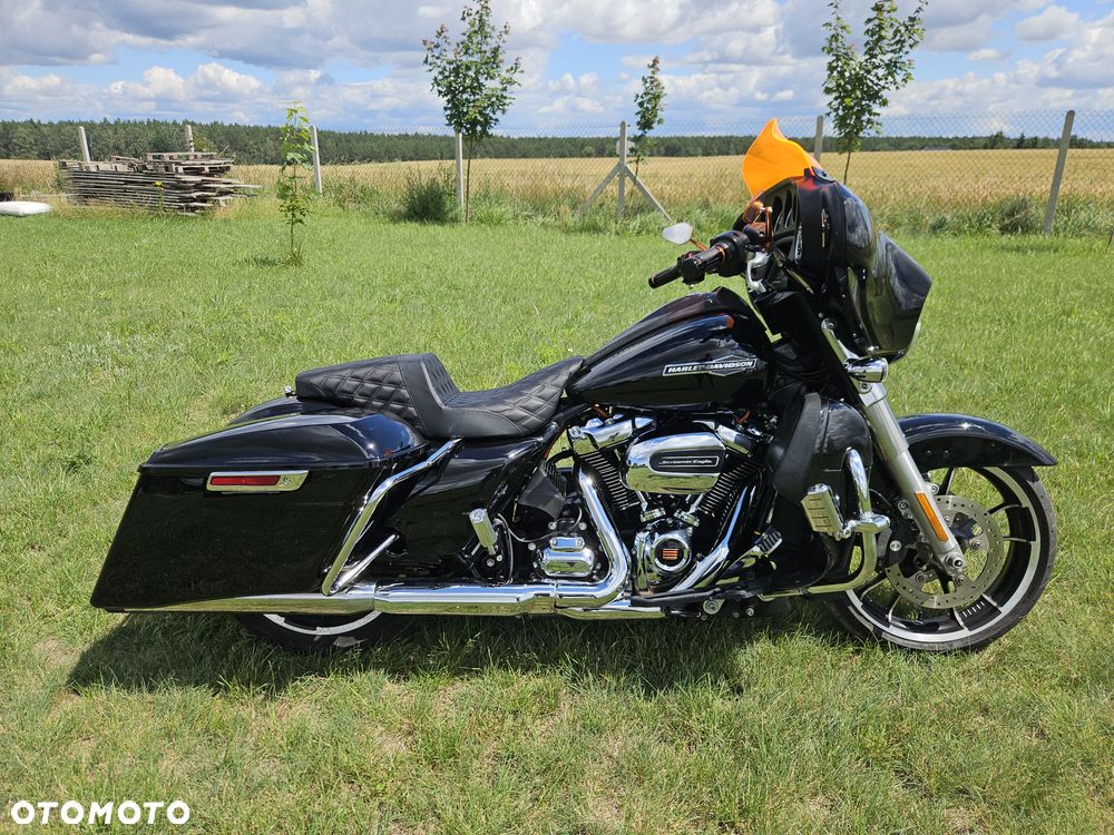 Harley-Davidson Touring Street Glide - 1