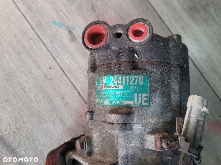 Sprężarka klimatyzacji kompresor OPEL VECTRA C 1,8 16V 24411270 - 2