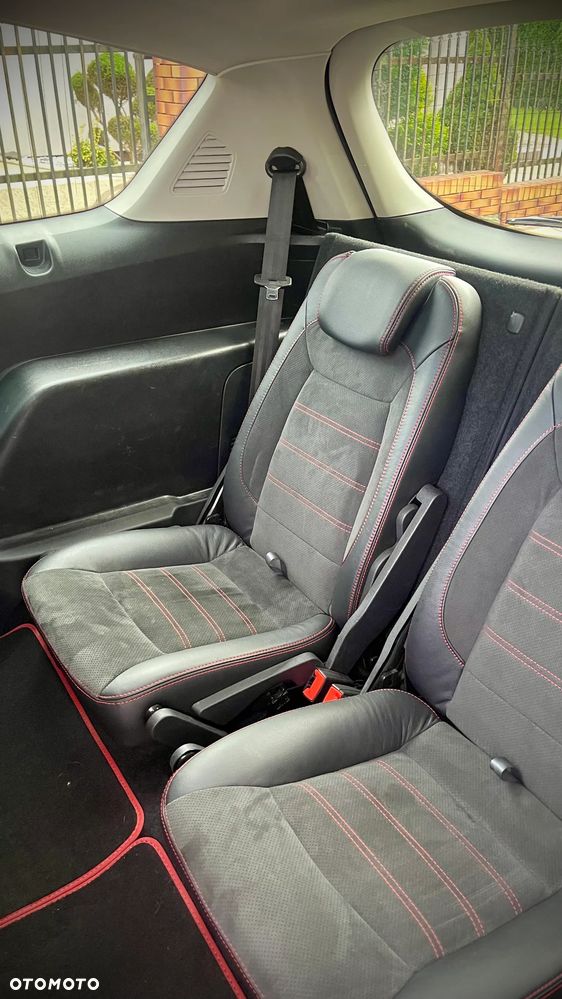 Ford S-Max - 10