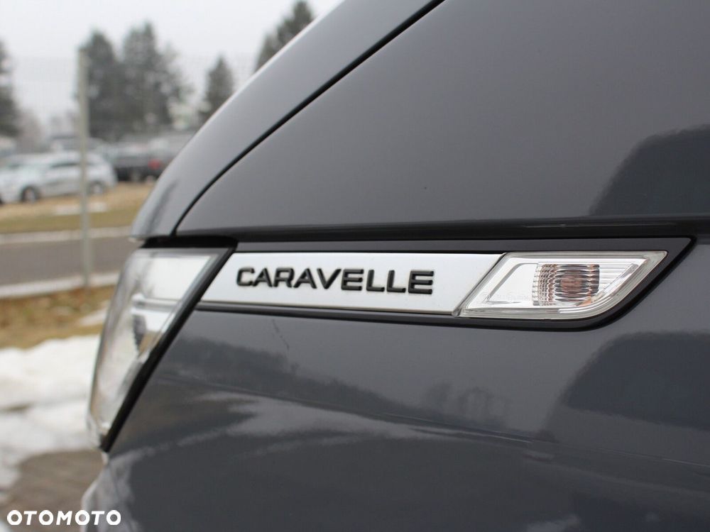 Volkswagen Caravelle - 38
