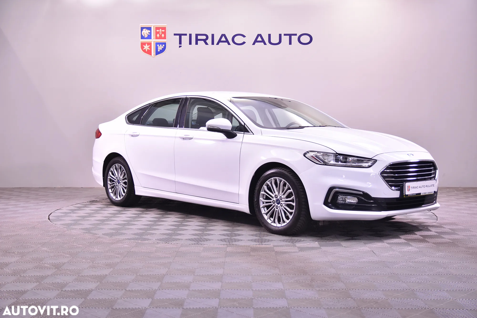 Ford Mondeo - 7