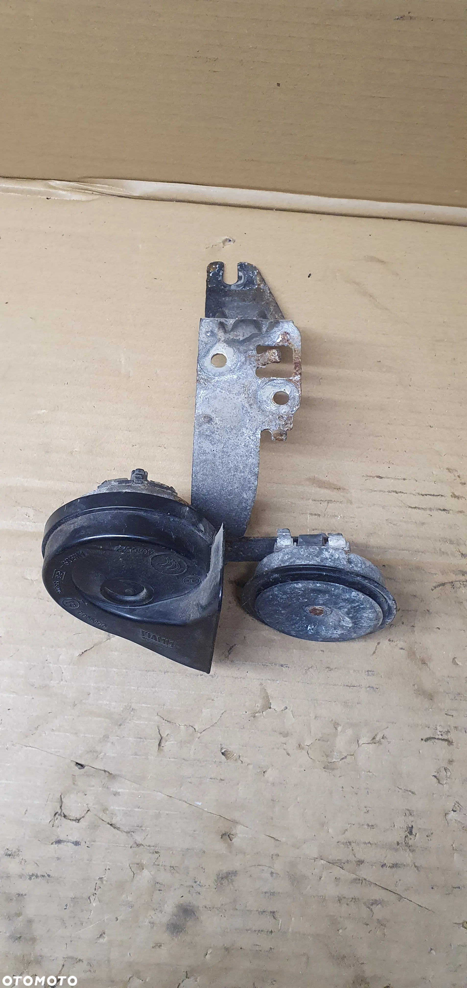 Klakson sygnał dźwiękowy klaksony Citroen C5 III 9684804180 - 2