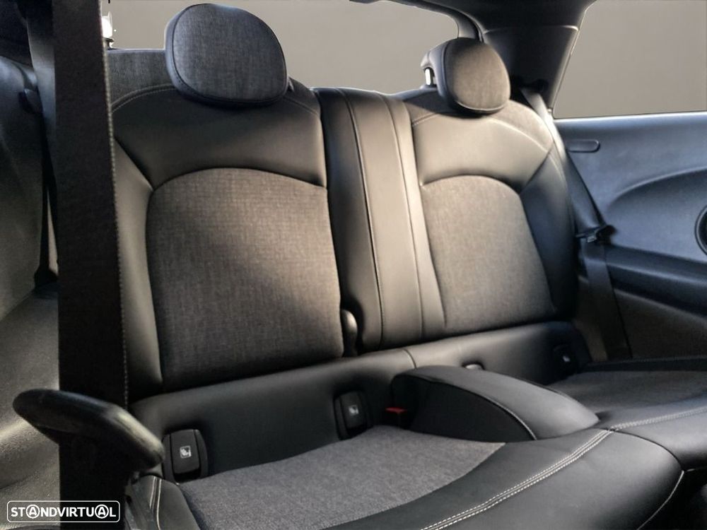 MINI 3 Portas Cooper SE Premium P. Classic - 14