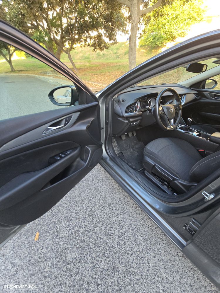 Opel Insignia 1.6 CDTI executive S/S - 14