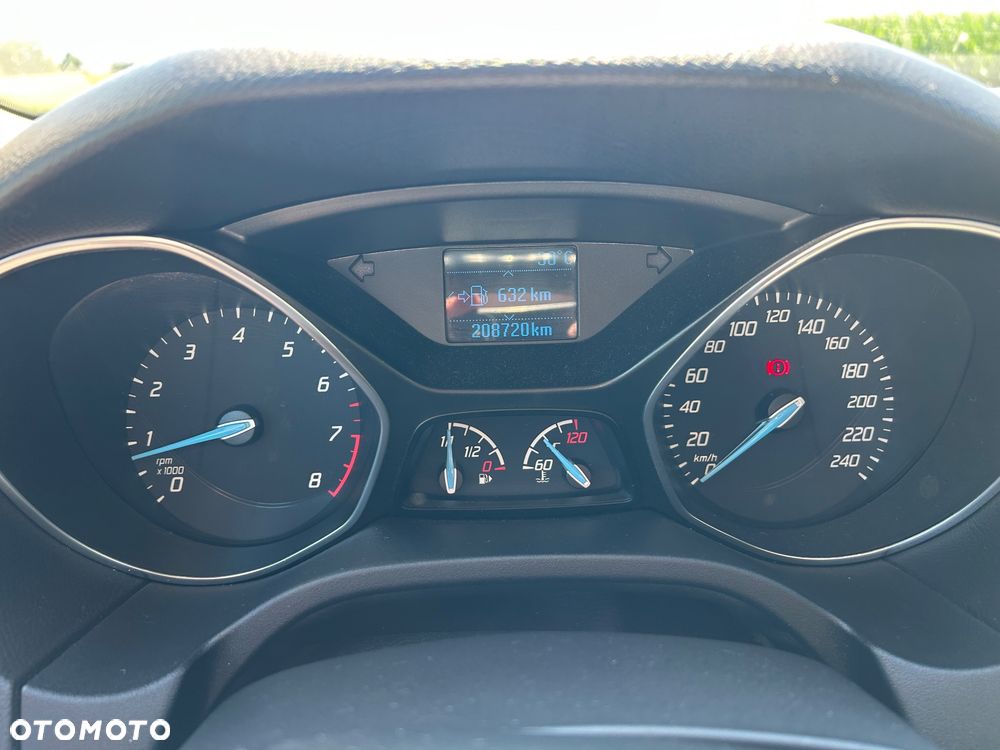 Ford Focus - 8