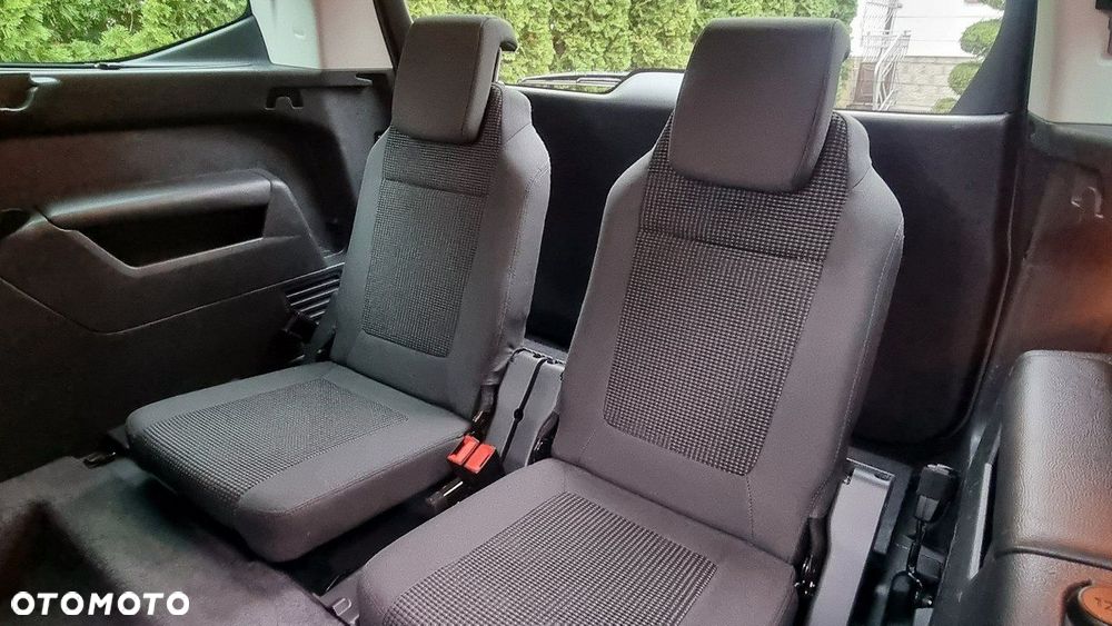 Peugeot 5008 - 22