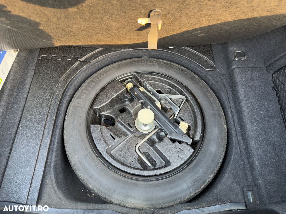 BMW Seria 5 520d - 17